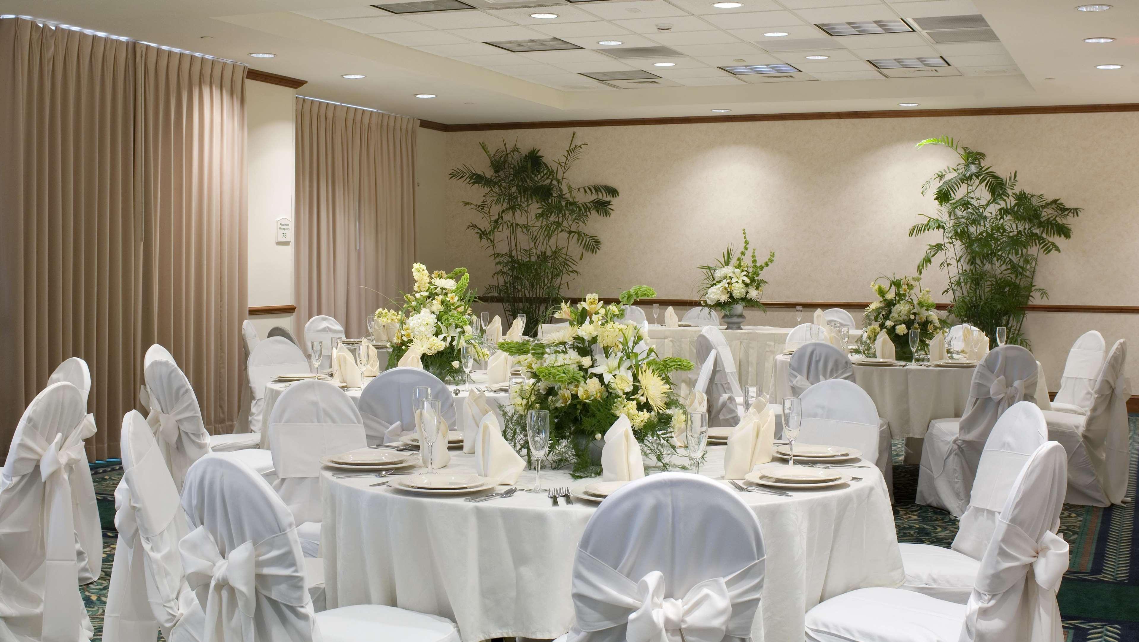 Mango Hilton Garden Inn Tampa East Brandon מסעדה תמונה