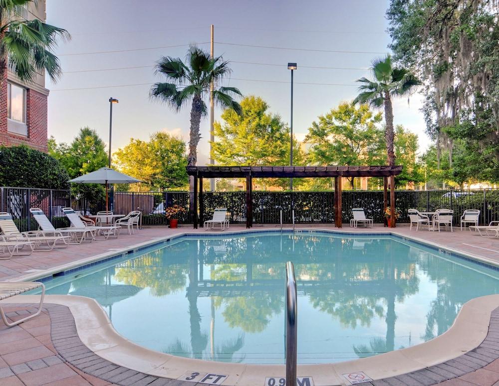 Mango Hilton Garden Inn Tampa East Brandon מראה חיצוני תמונה