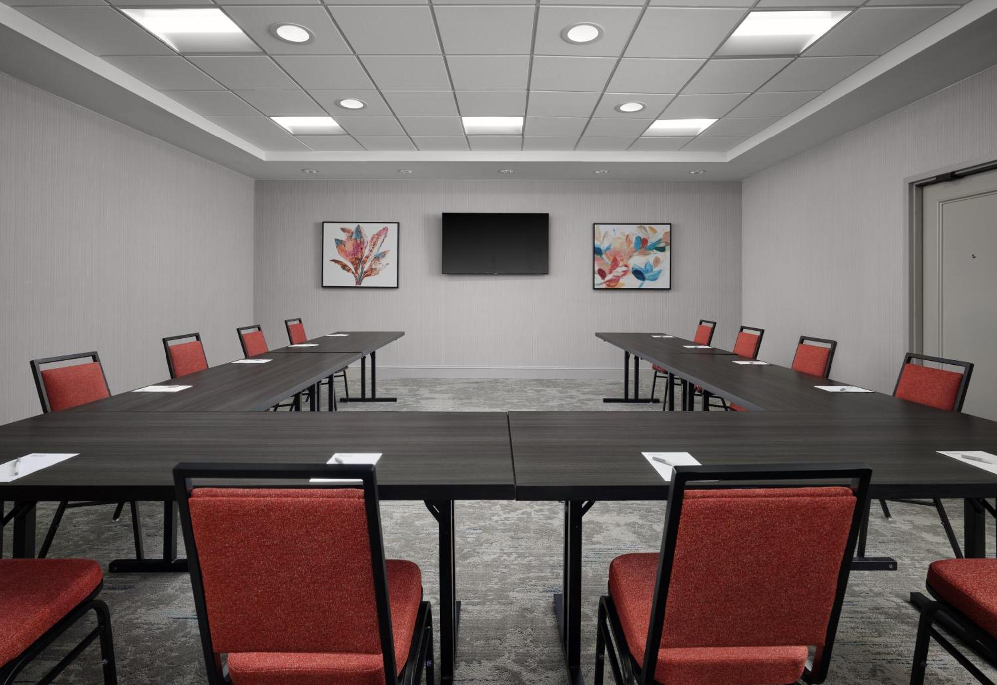 Mango Hilton Garden Inn Tampa East Brandon מראה חיצוני תמונה